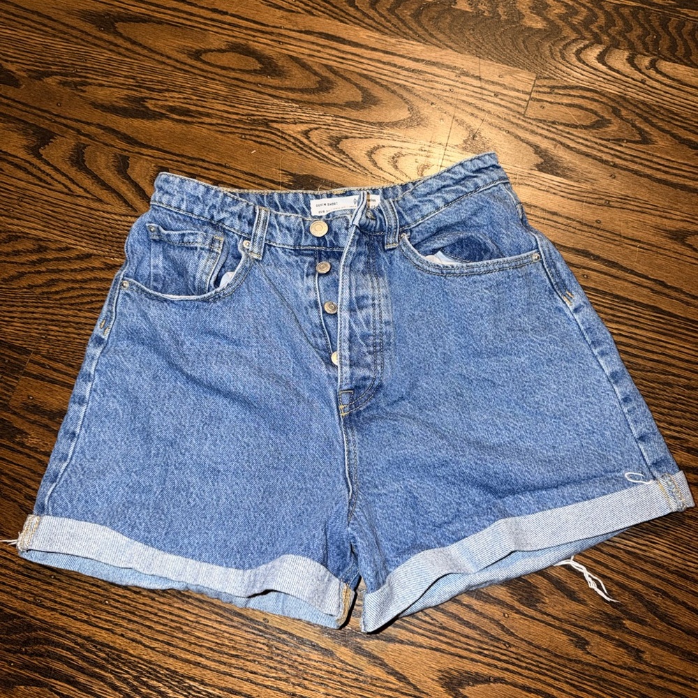 Stradivarius Classic Blue Slim Mom fit Jean Shorts 4